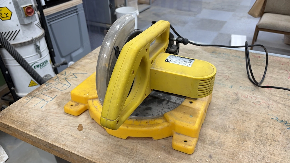Kappsäge 1200Watt