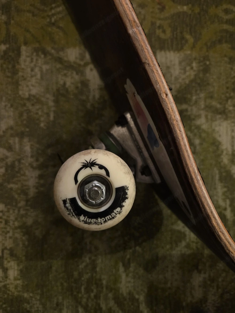 Skateboard