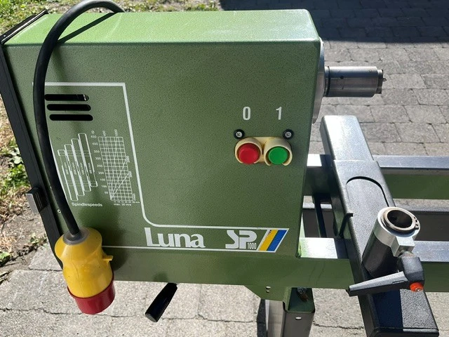 Drechselbank mit Kopiervorrichtung Luna