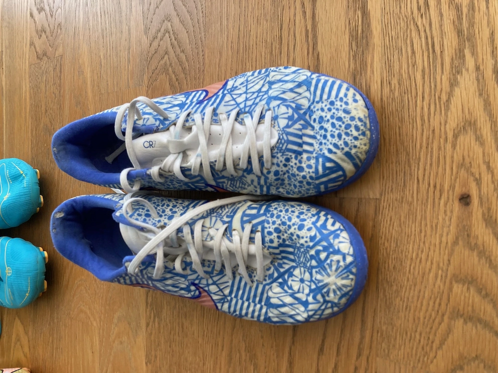 Nike Ronaldo Hallen Schuhe Gr. 40