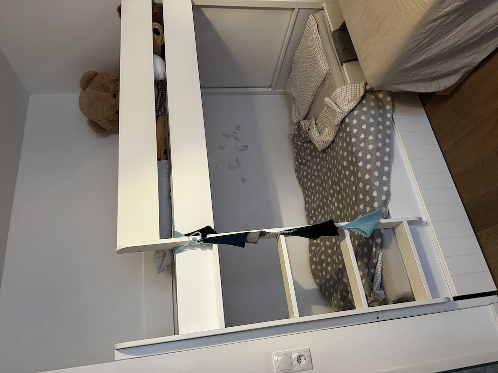 Hochbett mit Bettschublade ZU VERSCHENKEN