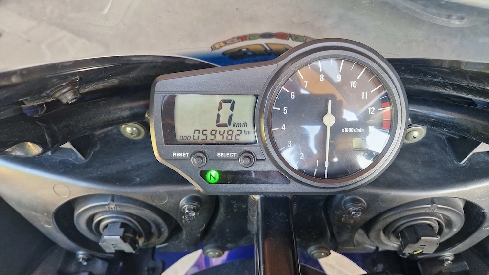 Motorrad Yamaha R1