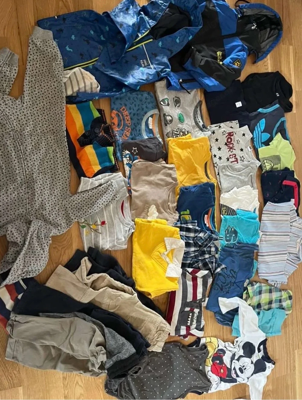 Bekleidungspacket Bekleidung Buben 