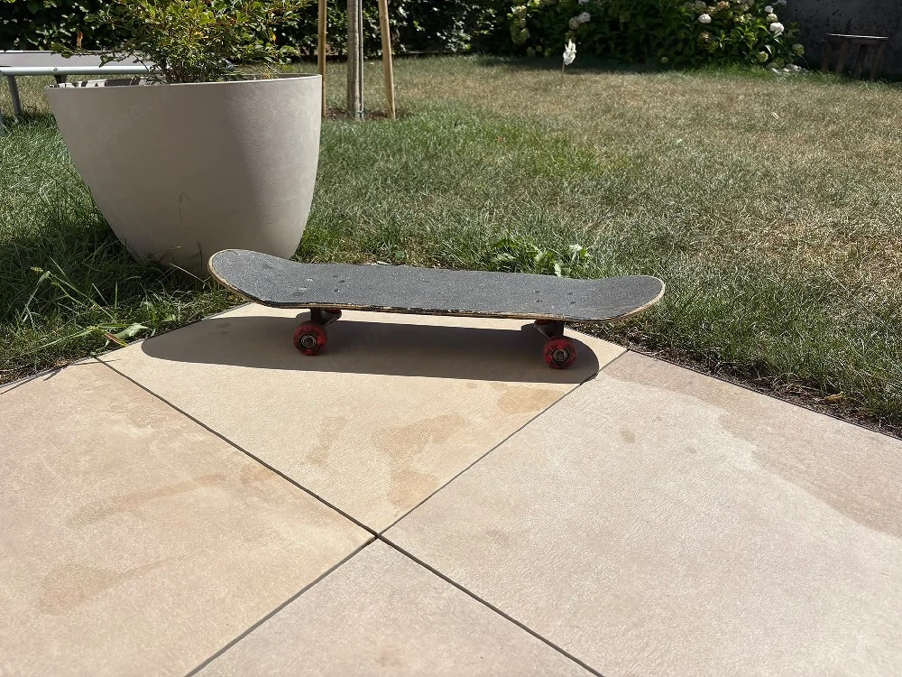 Skateboard