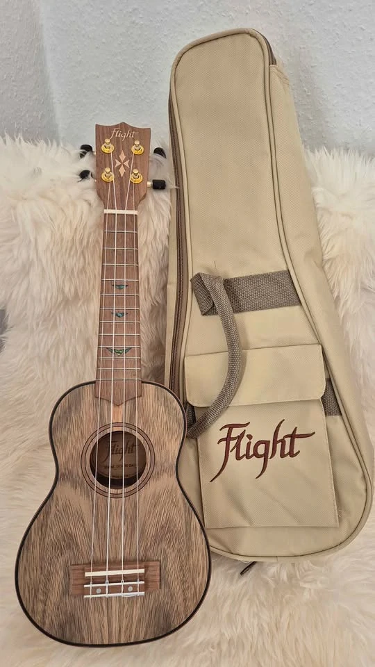 Flight Ukulele, neuwertig