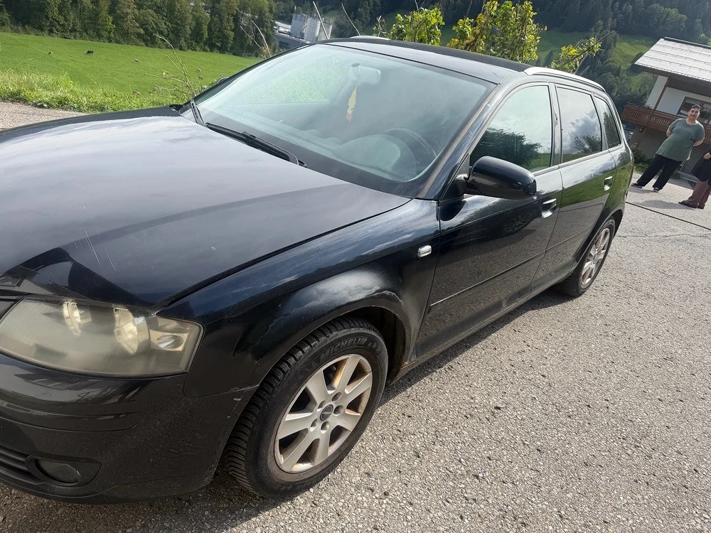 Achtung!! An bastler ,Export,oder zum aus schlahten audi a3 tdi 1.9 motor 2007 bj 105 ps 322000 km.
