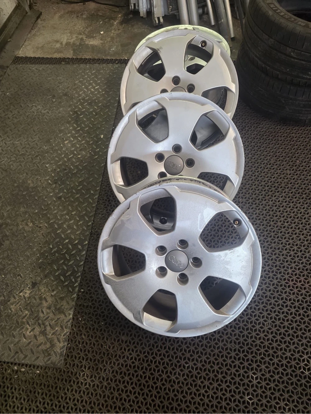 Audi A3 8P Original Alufelgen 7,5x17