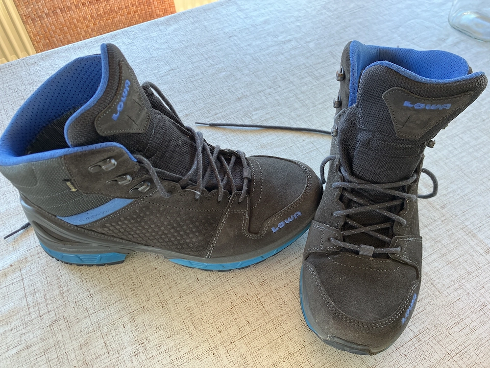  Bergschuhe Lowa Größe 42 blau