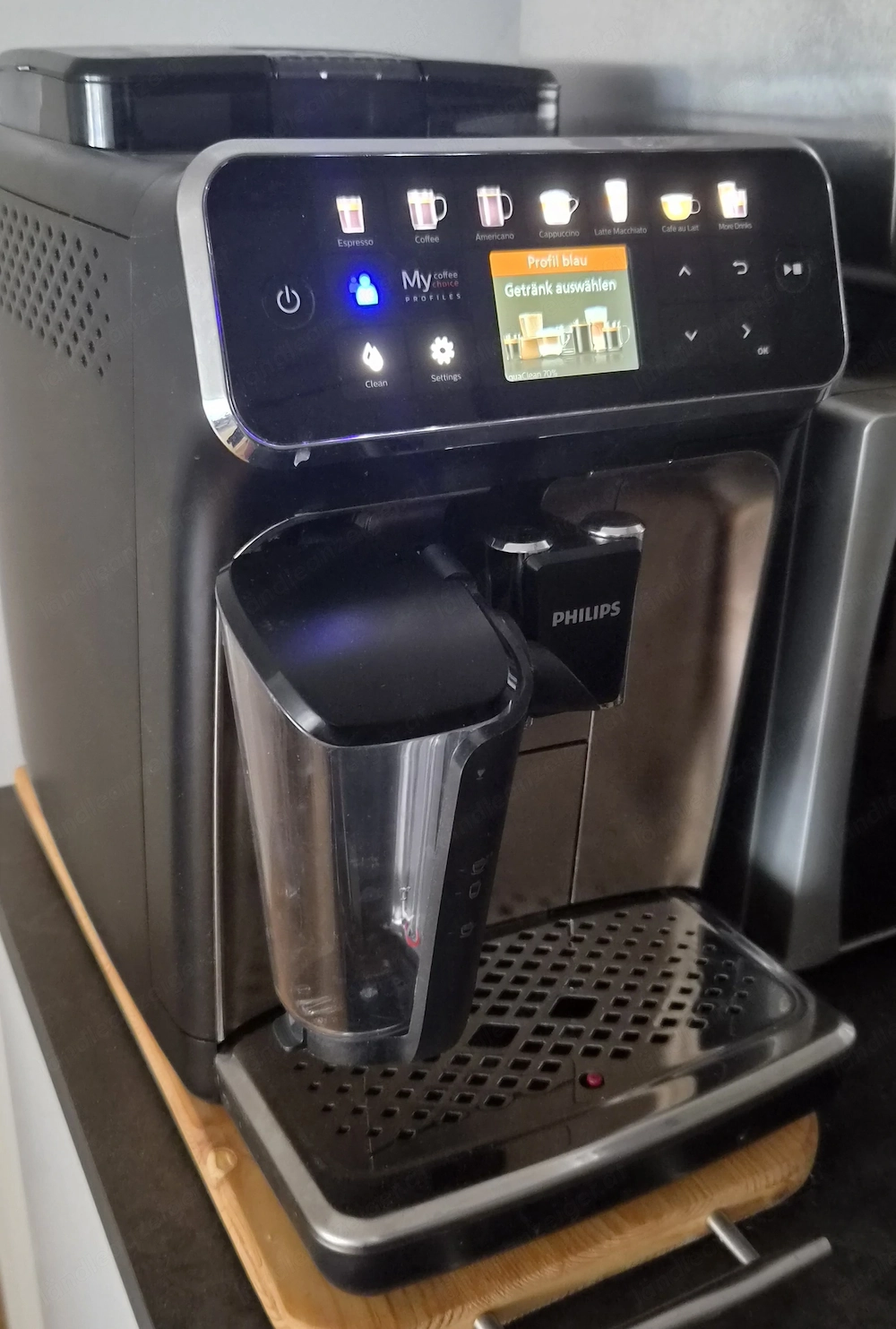Top gepflegter Philips LatteGo 5400 Kaffeevollautomat 