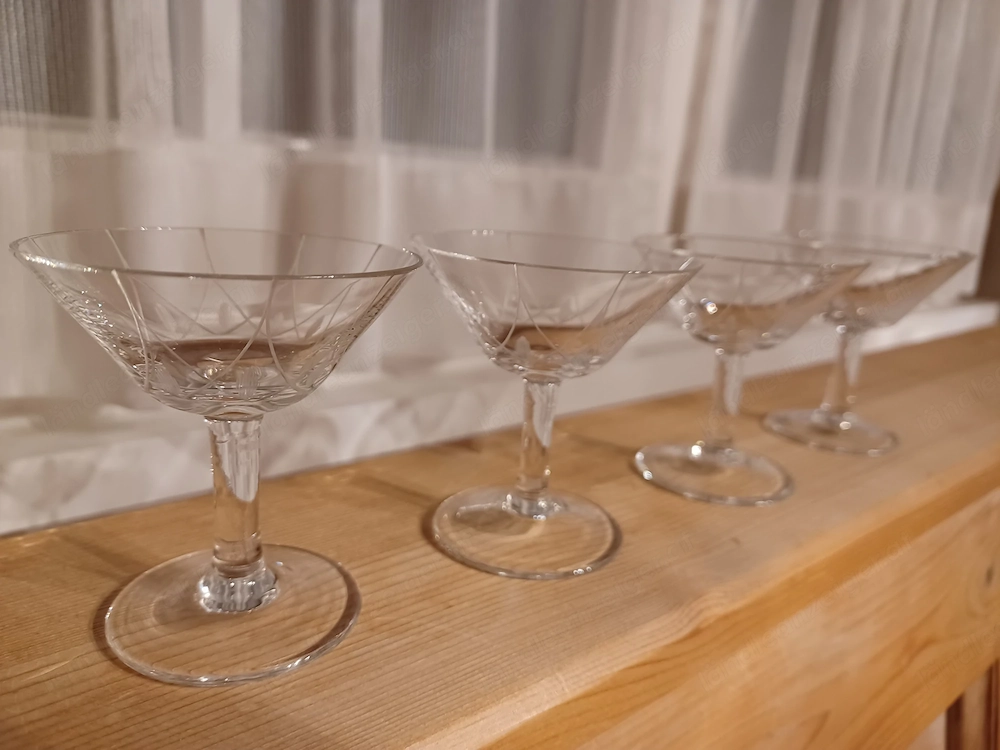 Likörgläser aus den 60ern, geschliffen