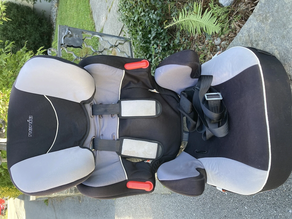 Autokindersitz Nania