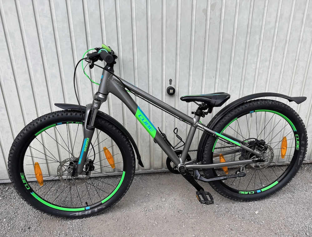 Cube Acid 24 Zoll Kinderfahrrad  Top Zustand 
