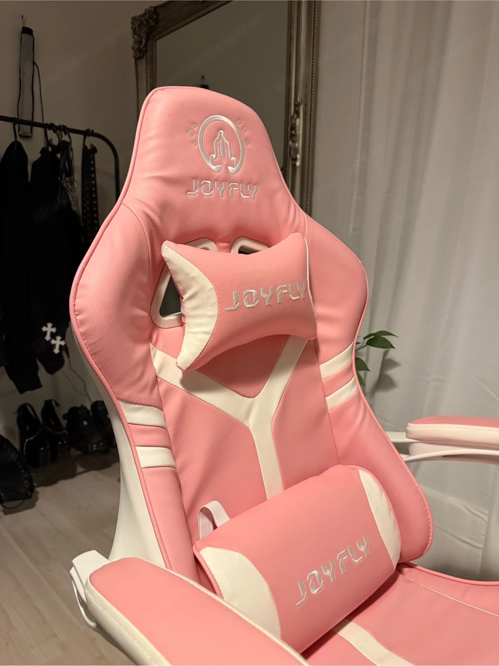 Gamingstuhl JOYFLY Pink Gaming Chair