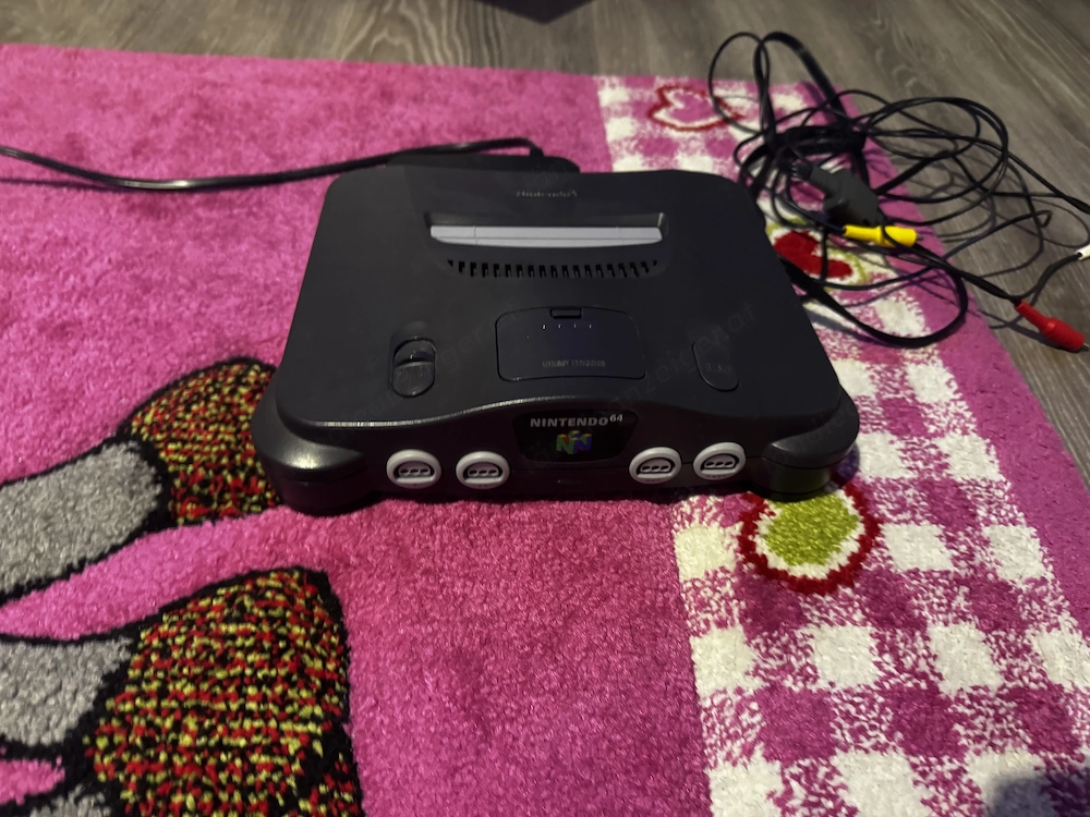Nintendo 64 N64 Konsole + Strom- & TV-Kabel - funktioniert - ohne Controller