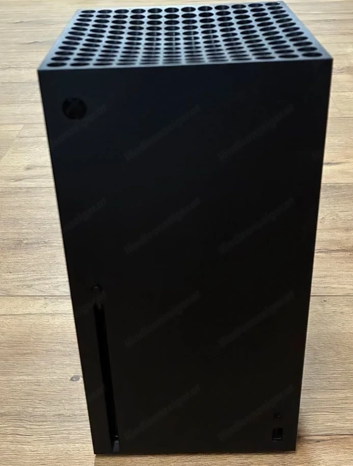 Xbox Series X 1TB mit Laufwerk + 2 Controller + OVP + Rechnung