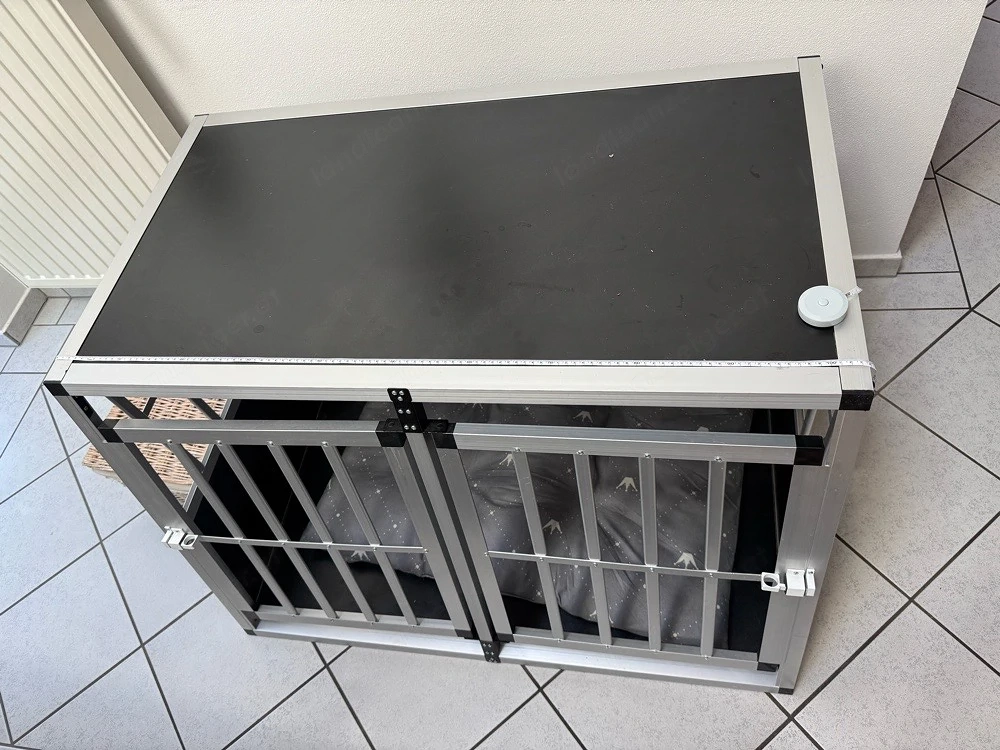    Doppel-Hundebox   geräumig & stabil   