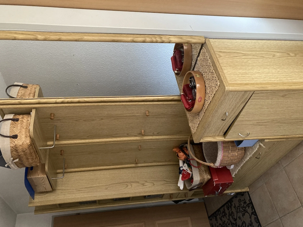 Schöne  Garderobe 