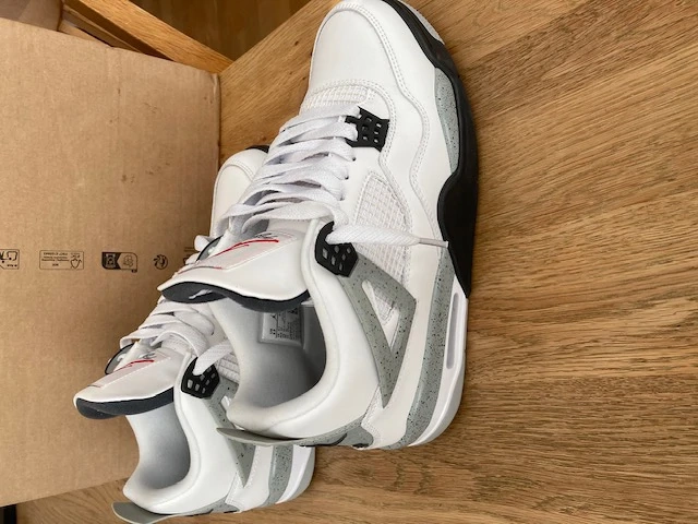 Air jordan 4 retro 
