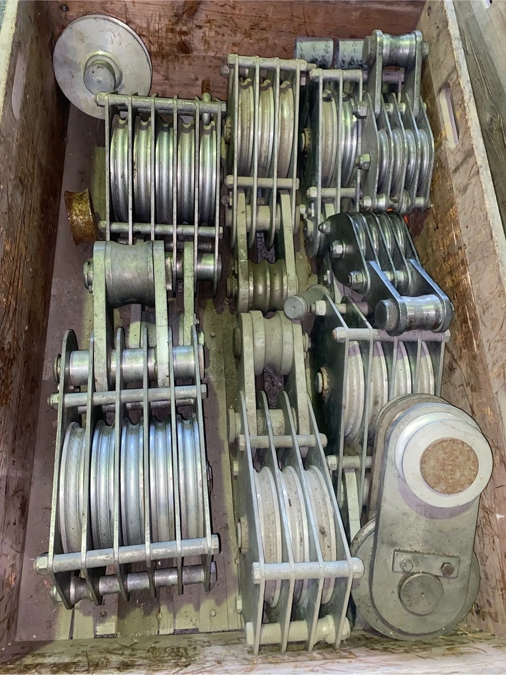 Spannflaschen, Tragseilsättel, Seilklemmen