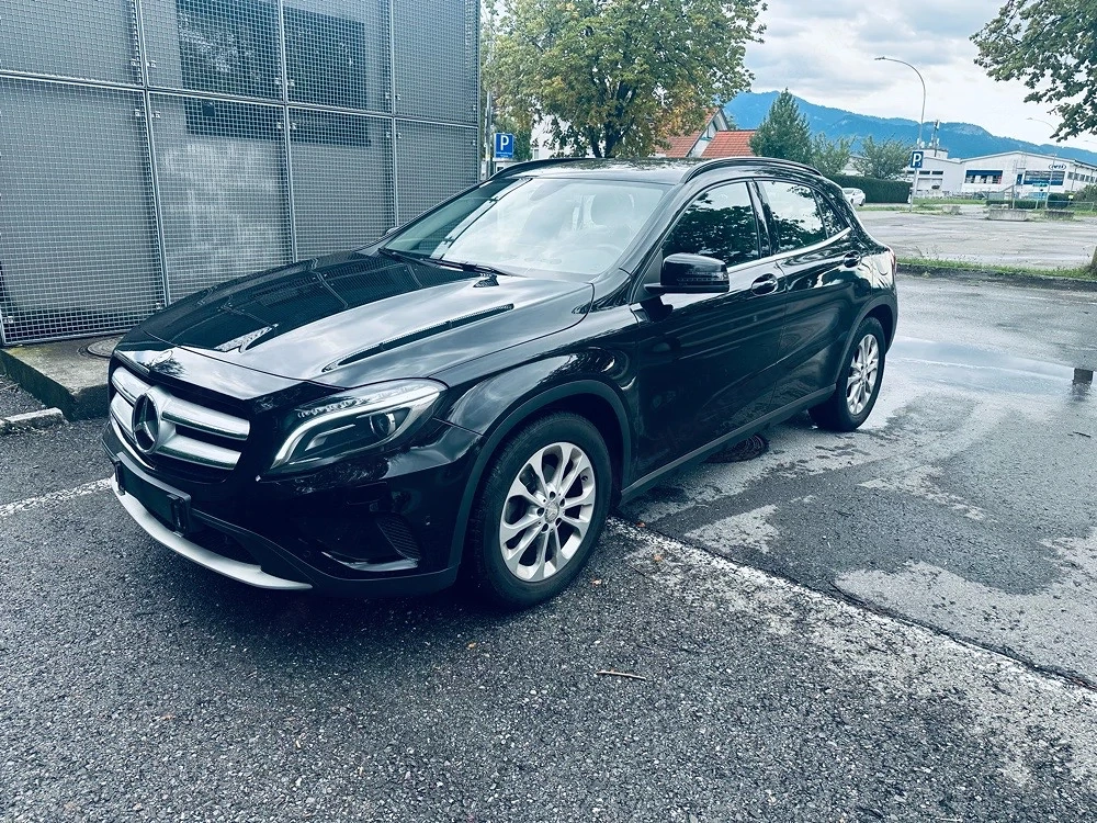 Mercedes-Benz GLA 180 Edition lifestyle AMG Optik 1. Besitz Black