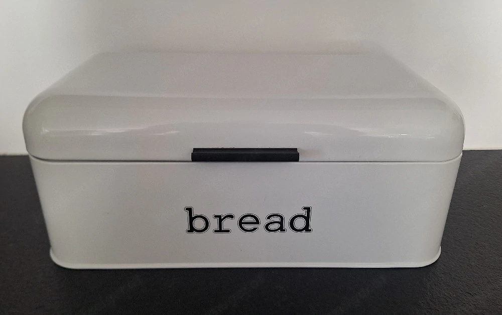 Brotbox aus Metall