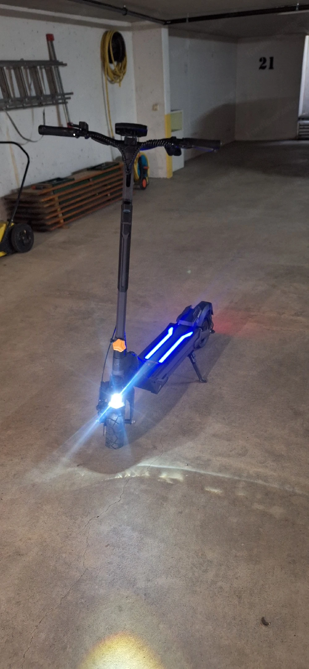 Ausom L2 Max E-Scooter (Single Motor) - Top Zustand - Reifen wie neu!