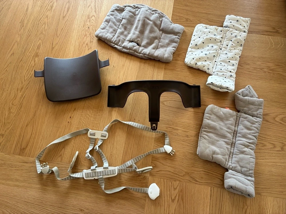 Stokke Tripp Trapp Zubehör: Sitz, Polster, Gurt