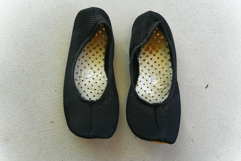 Beck AirBecks Gymnastikschuhe Turnschläppchen Schwarz   Gr. 36