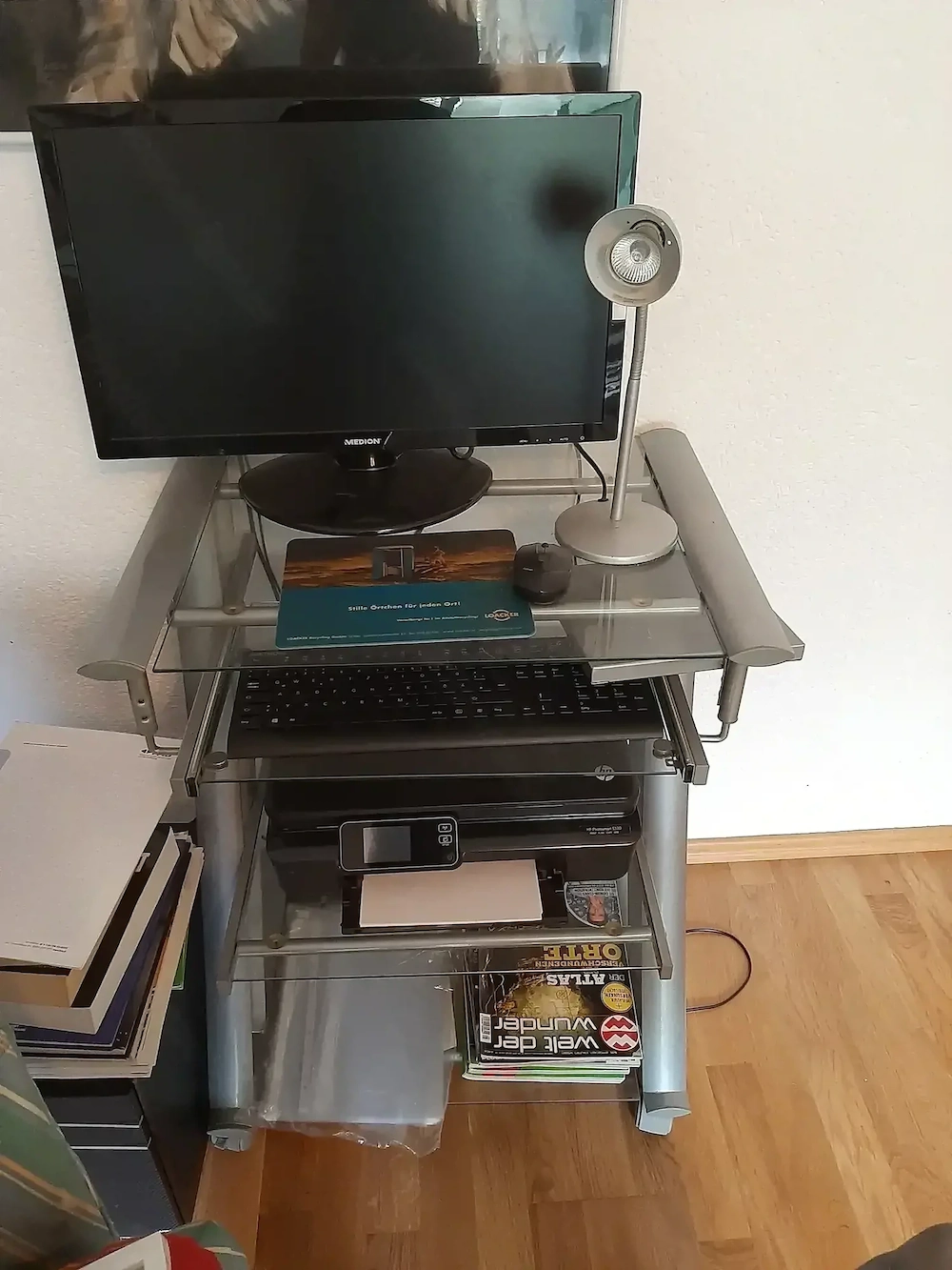 Glas Computer Tisch