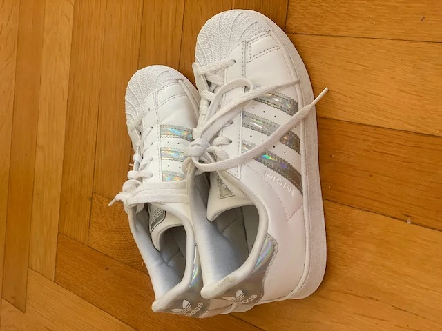 weiße Adidas Sneaker "Ortholite" Mädchen Gr. 33,5