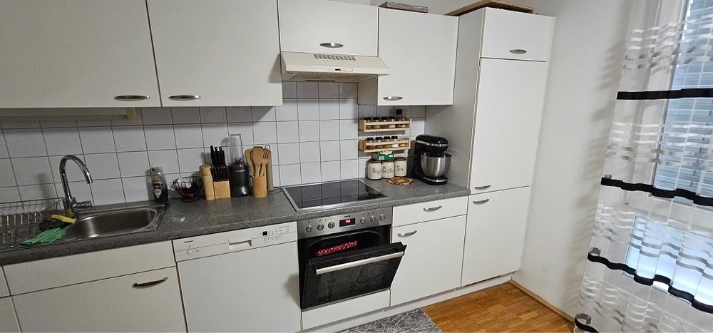 Küche inklv E-Geräte