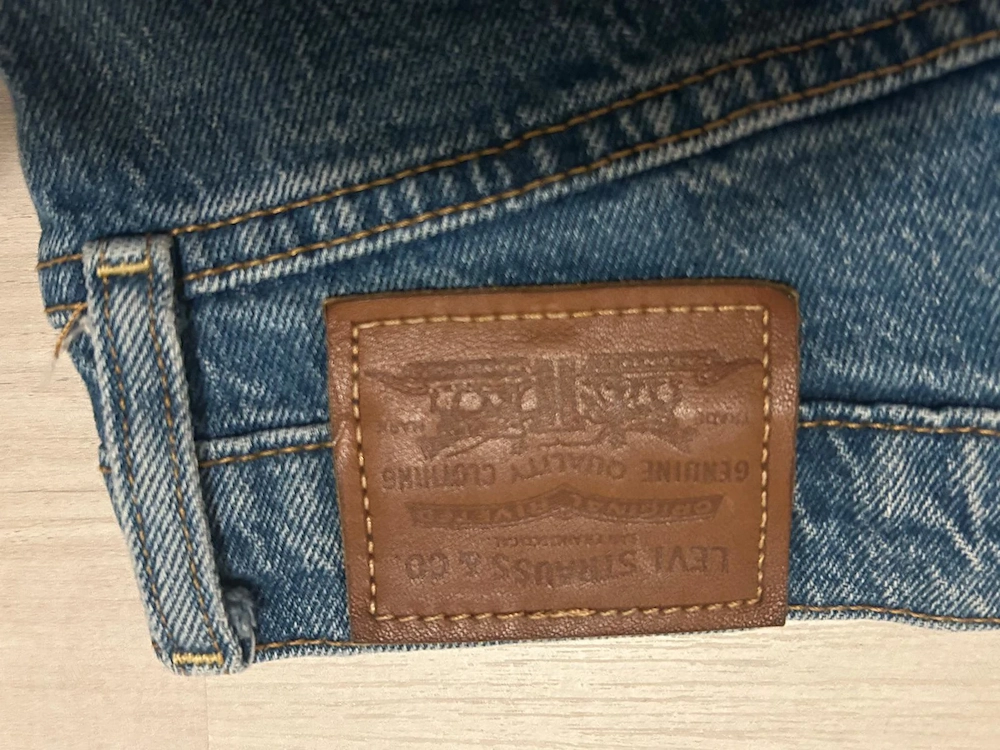 Marken Hosen- Lewis Jeans, Carhartt Jeans & von Kazane  