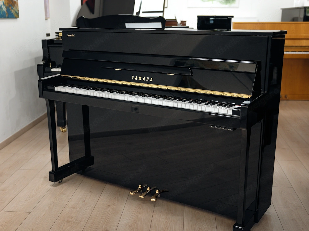 Yamaha Klavier mit Silent System-schwarz poliert-Werkstattgeprüft-5 Jahre Garantie- Gratis Lieferung