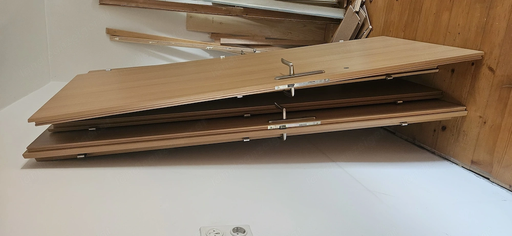 Türen zu verkaufen