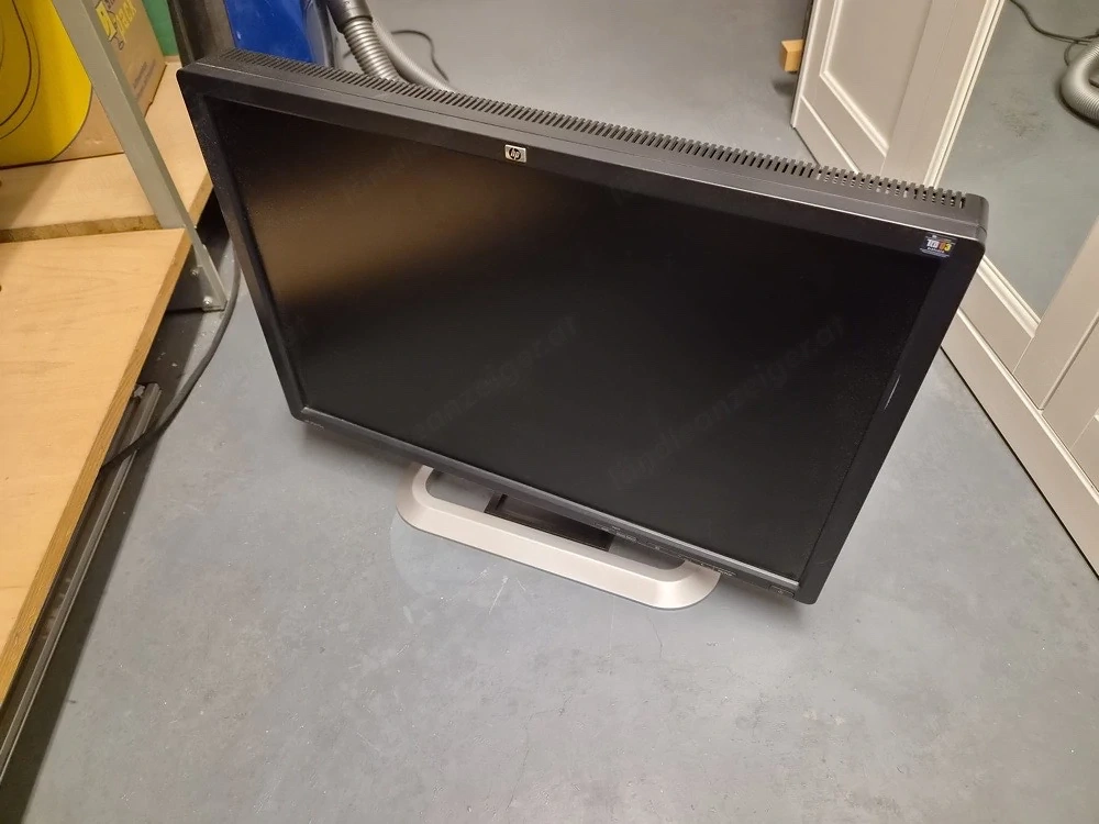 2 HP-Bildschirme zu verkaufen