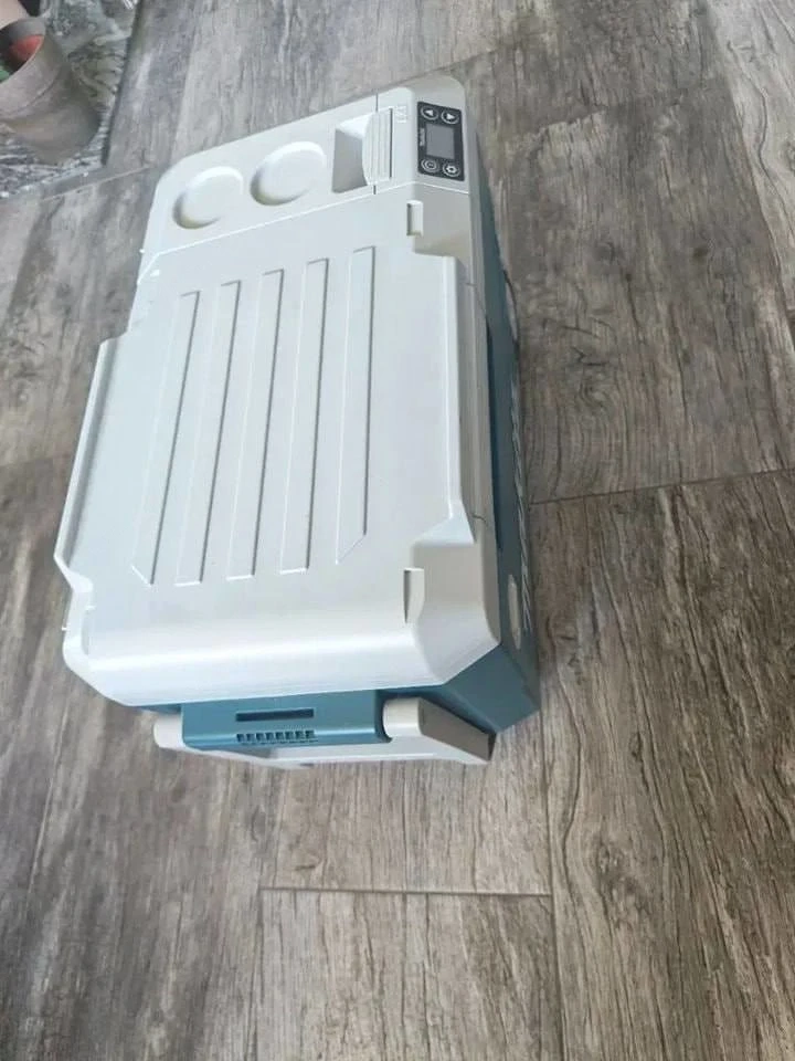Makita DCW180 Akku Kühlbox mit Kompressor Kompressorkühlbox