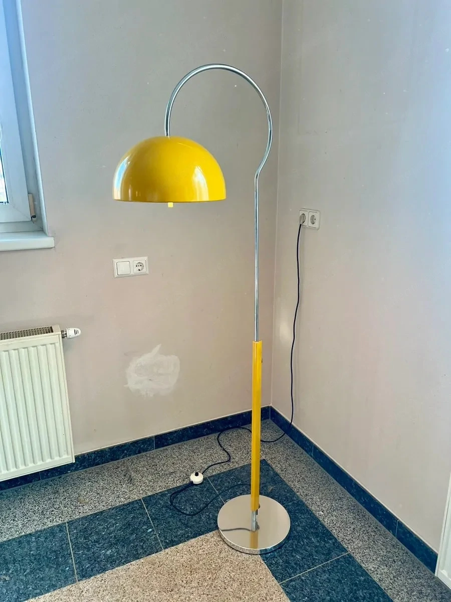 Vintage Cosack Stehleuchte Gelb