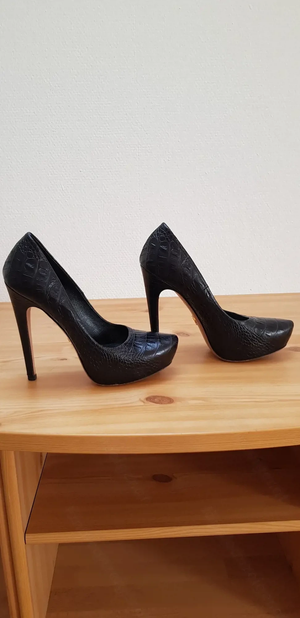 Prada Damenpumps für besondere Anlässe 