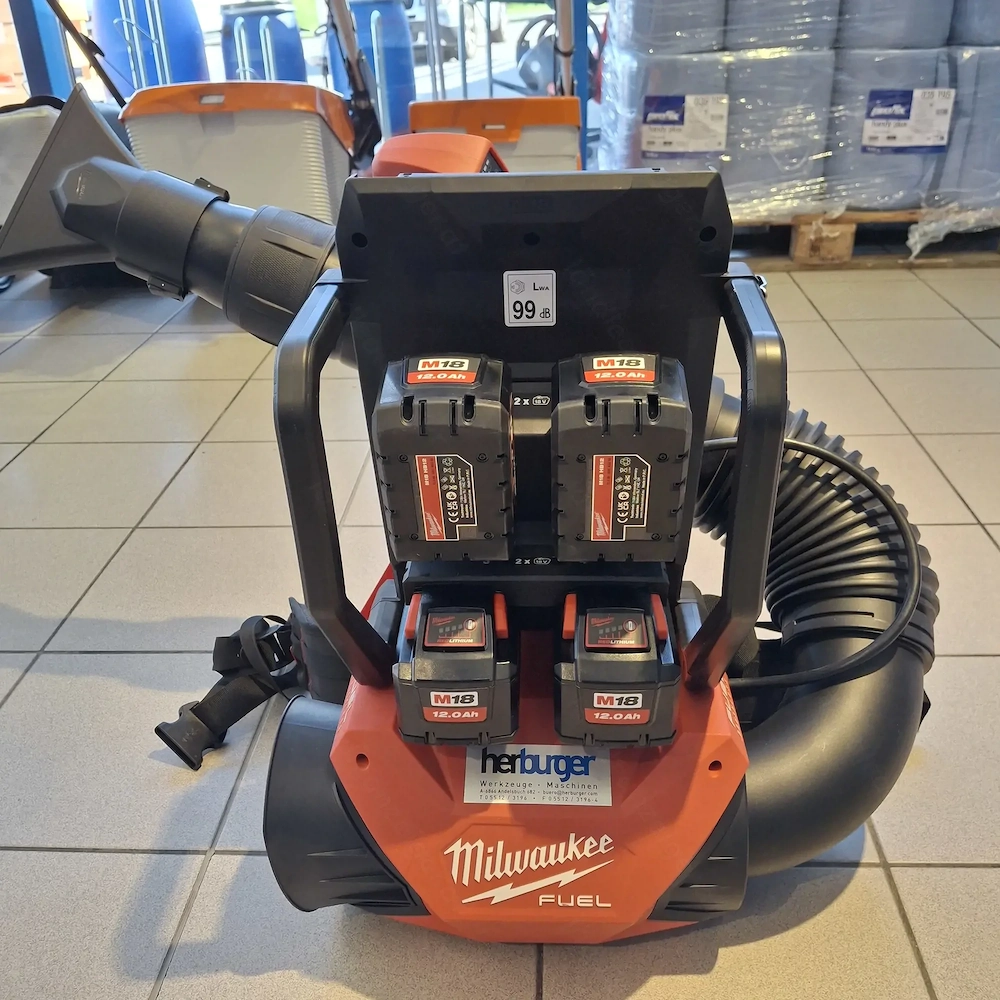 Milwaukee Akku-Rucksackgebläse M18 F2 BPB