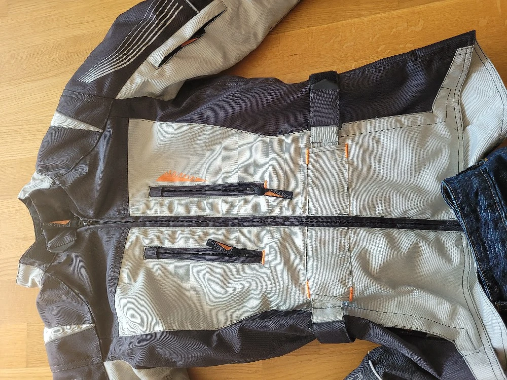 Motorradkleidung