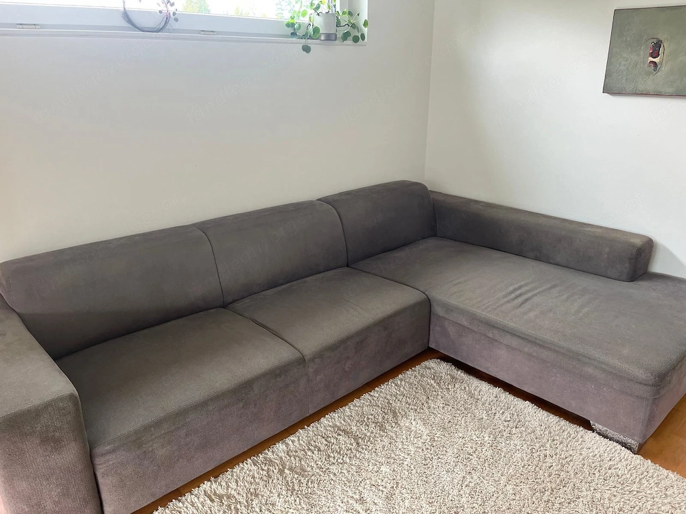 Verschenke ausziehbare Couch