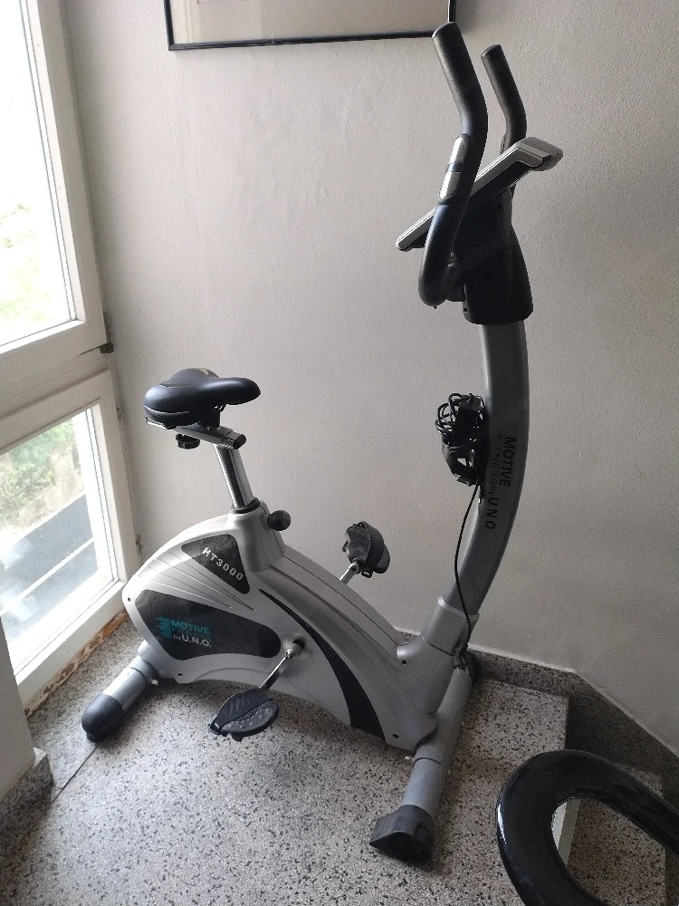 MOTIVE Fitness by U.N.O. HT3000 Heimtrainer   Ergometer