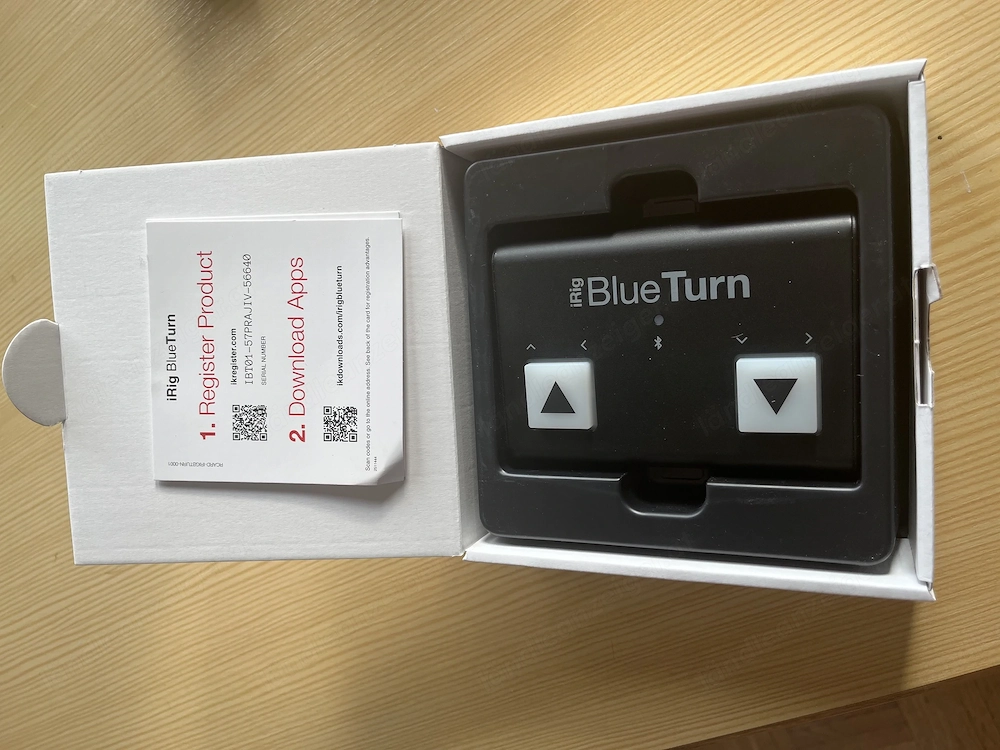 iRig Blue Turn
