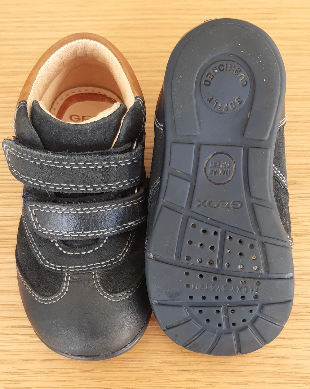 Lederschuhe Größe 22 der Marke Geox