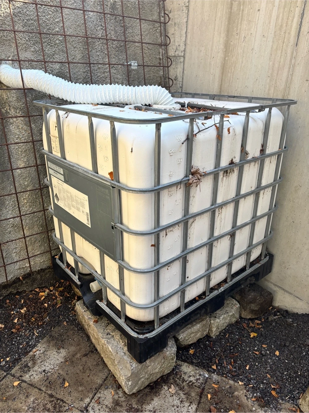 Wasserfass 1000l