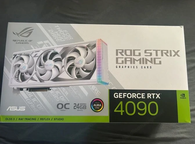 Asus ROG Strix GeForce RTX 4090 White OC   24 GB GDDR6X