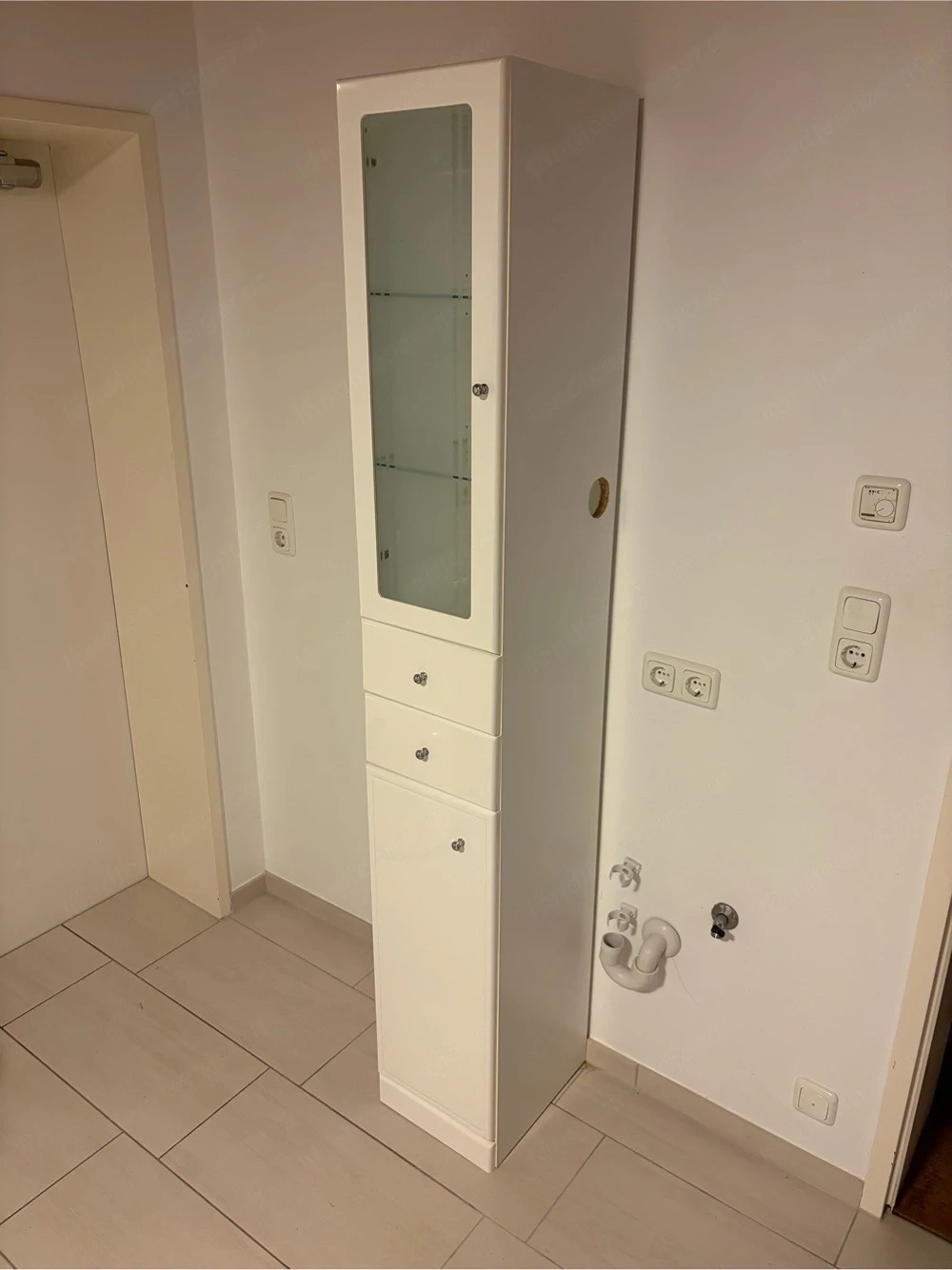 Badezimmerschrank