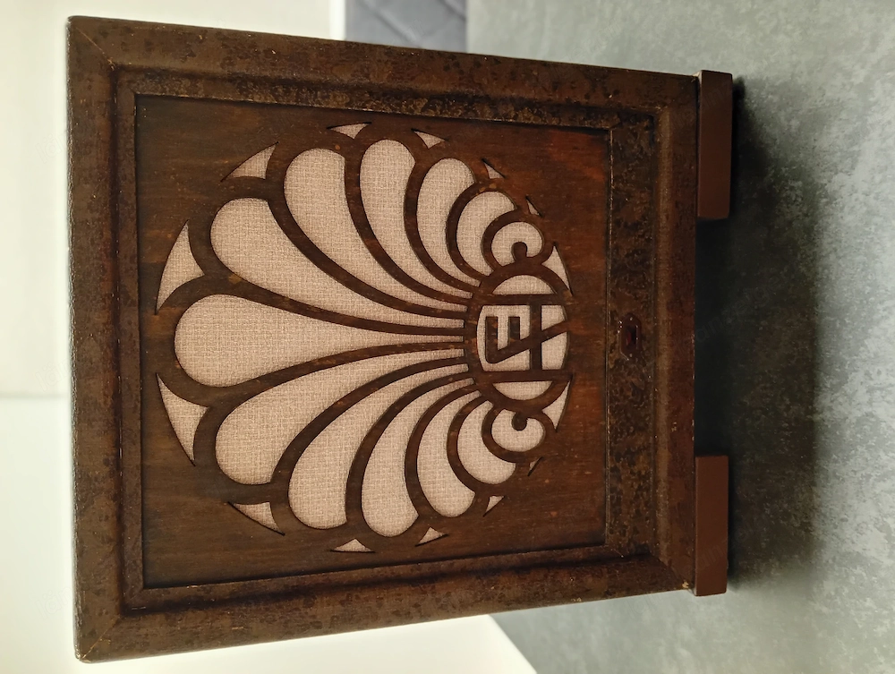Jugendstil Radiogehäuse aus dem Jahr 1938