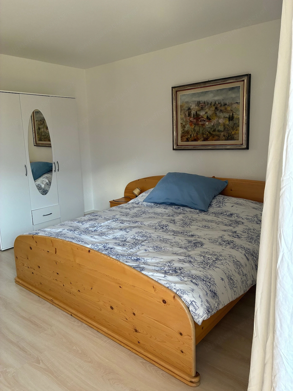 2 Fichte Massivholz Einzelbetten auch als Doppelbett von Anrei Möbel, zu verschenken.
