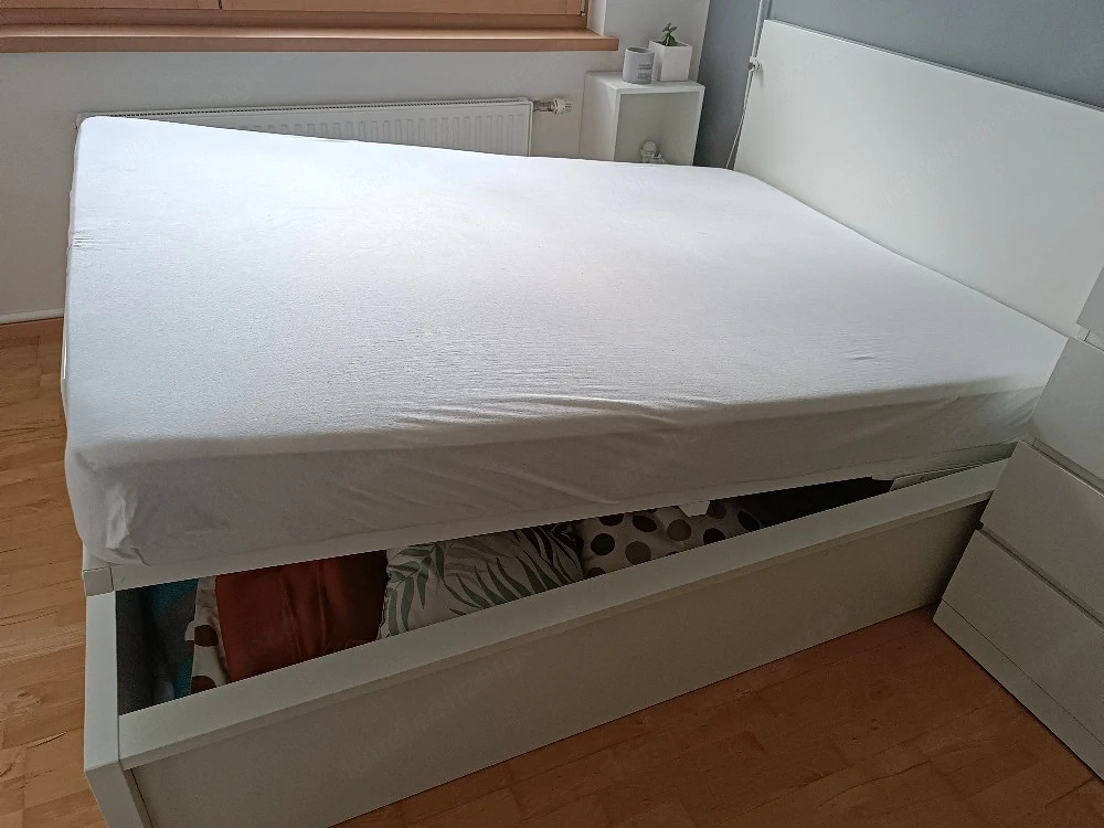 MALM Bett mit Aufbewahrung und PAX-Eckschrank inkl. offenem Regal
